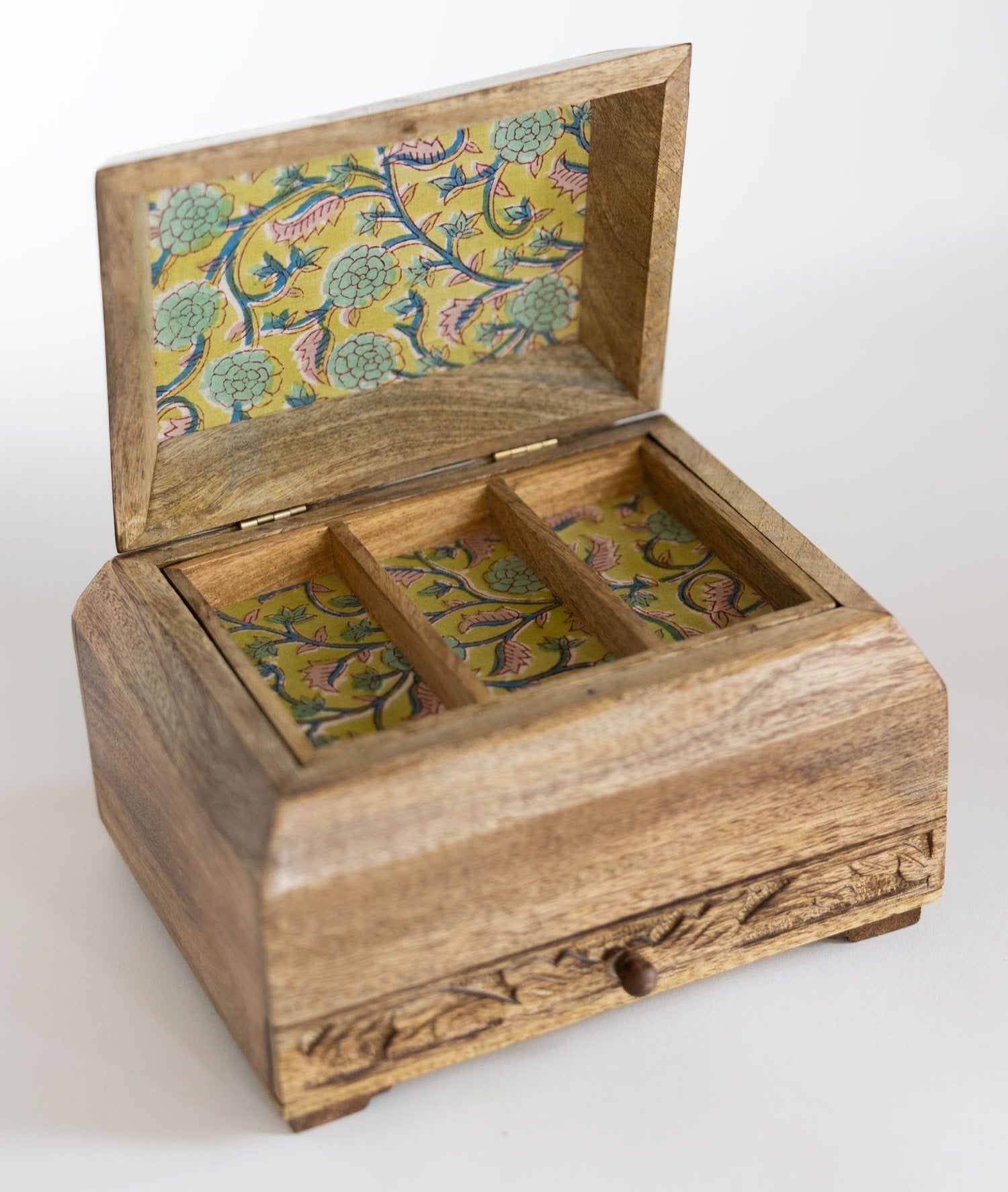 Phoolon Mango Wood Jewelry Box - Ten Thousand Villages