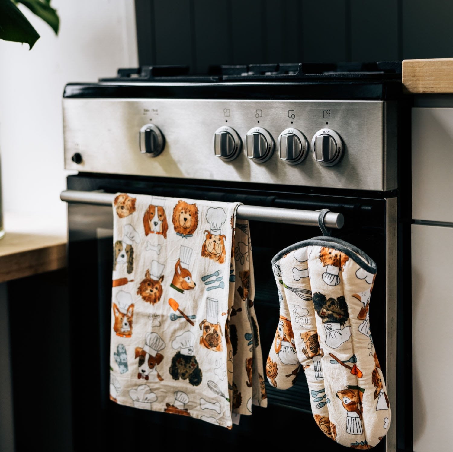 Dog Chefs Tea Towel - Ten Thousand Villages