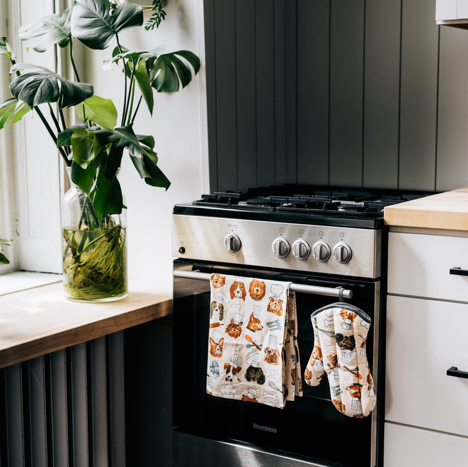 Dog Chefs Tea Towel - Ten Thousand Villages