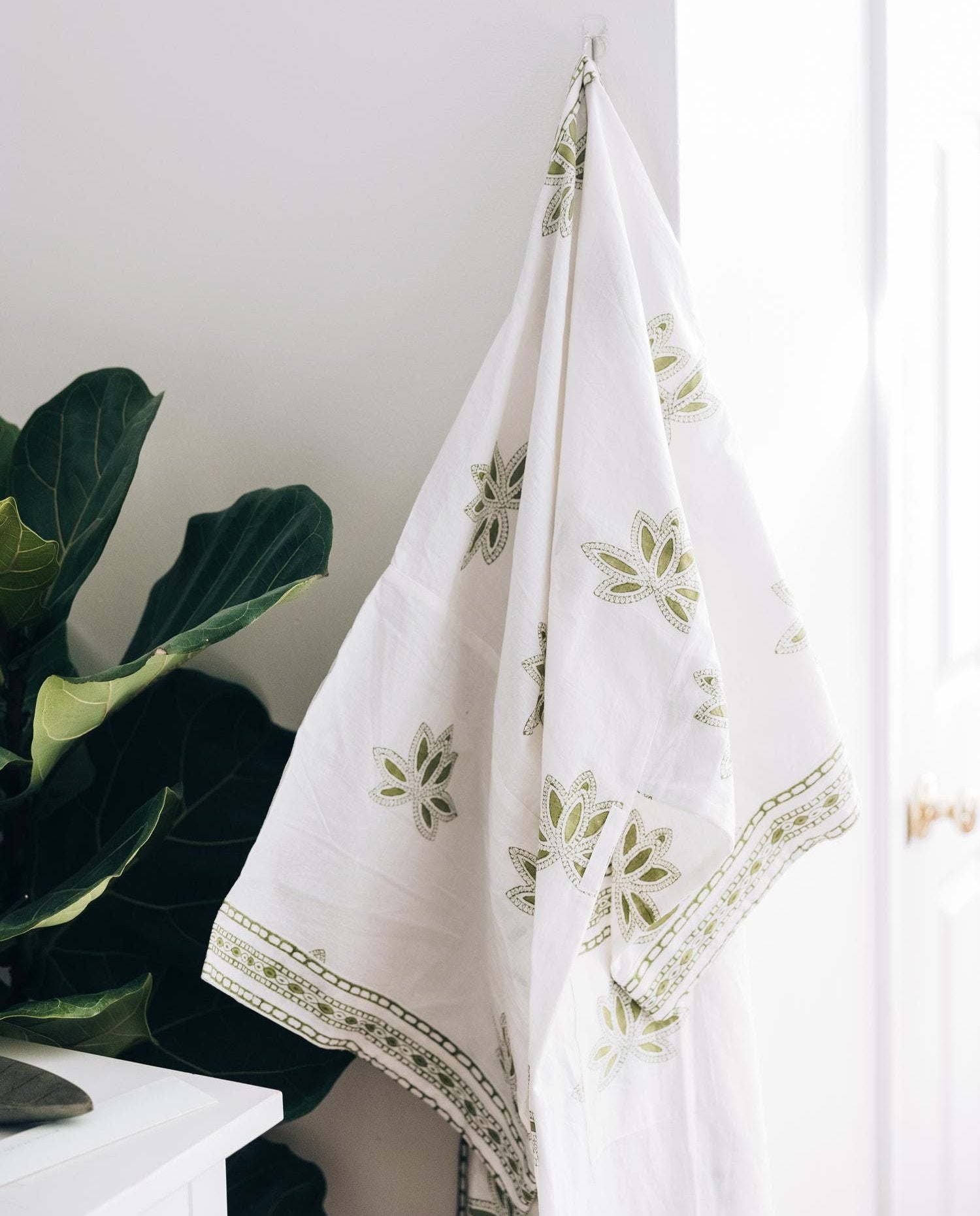 Lotus Bathrobe - Ten Thousand Villages