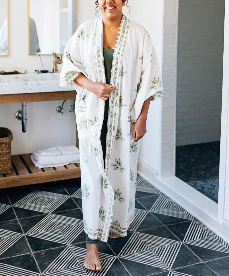 Lotus Bathrobe - Ten Thousand Villages