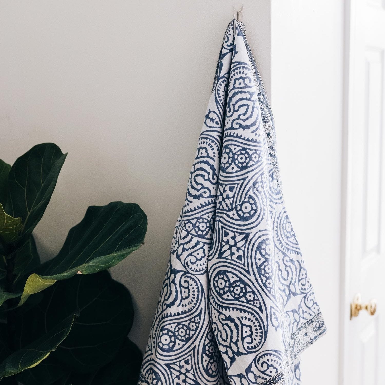 Paisley Cotton Robe - Ten Thousand Villages