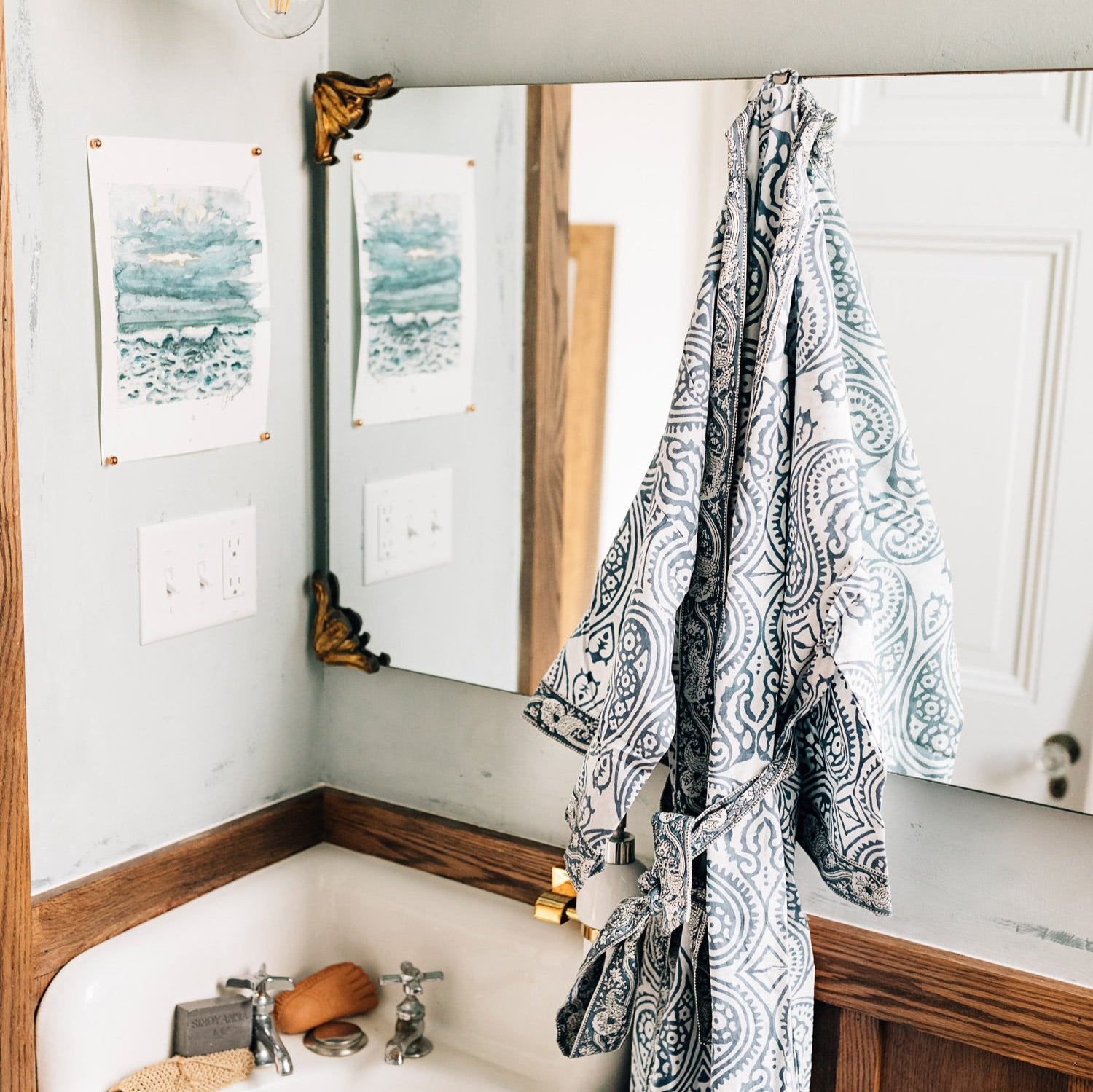 Paisley Cotton Robe - Ten Thousand Villages