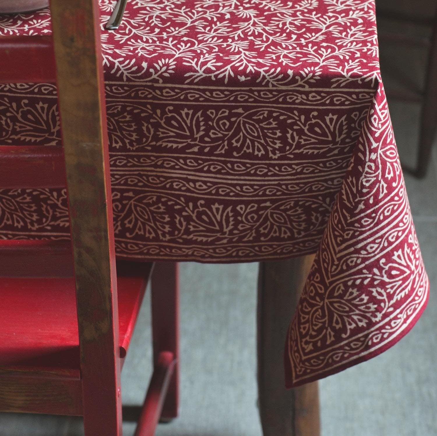 Red Vines Tablecloth - Ten Thousand Villages