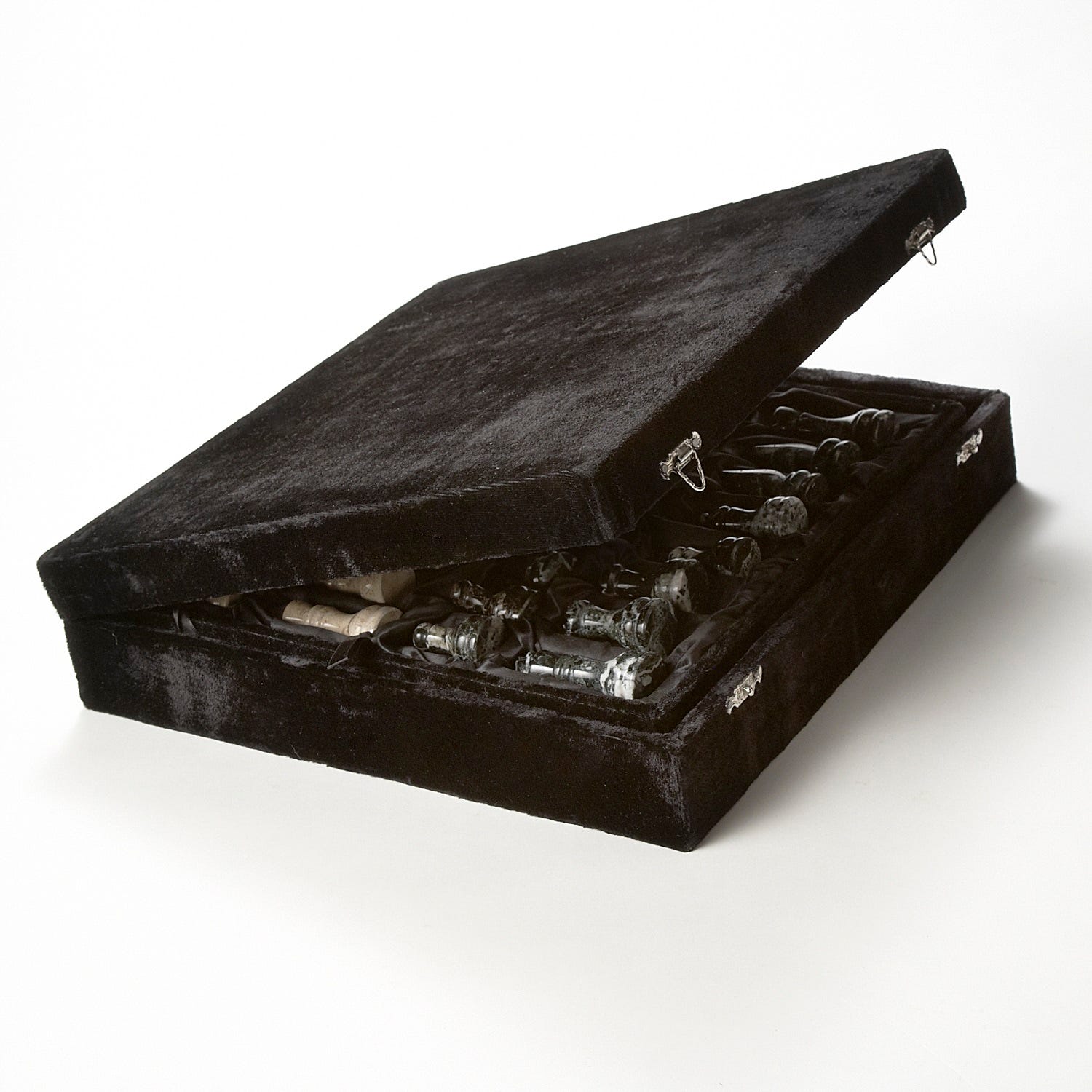 Mountainside Chess Set - Ten Thousand Villages