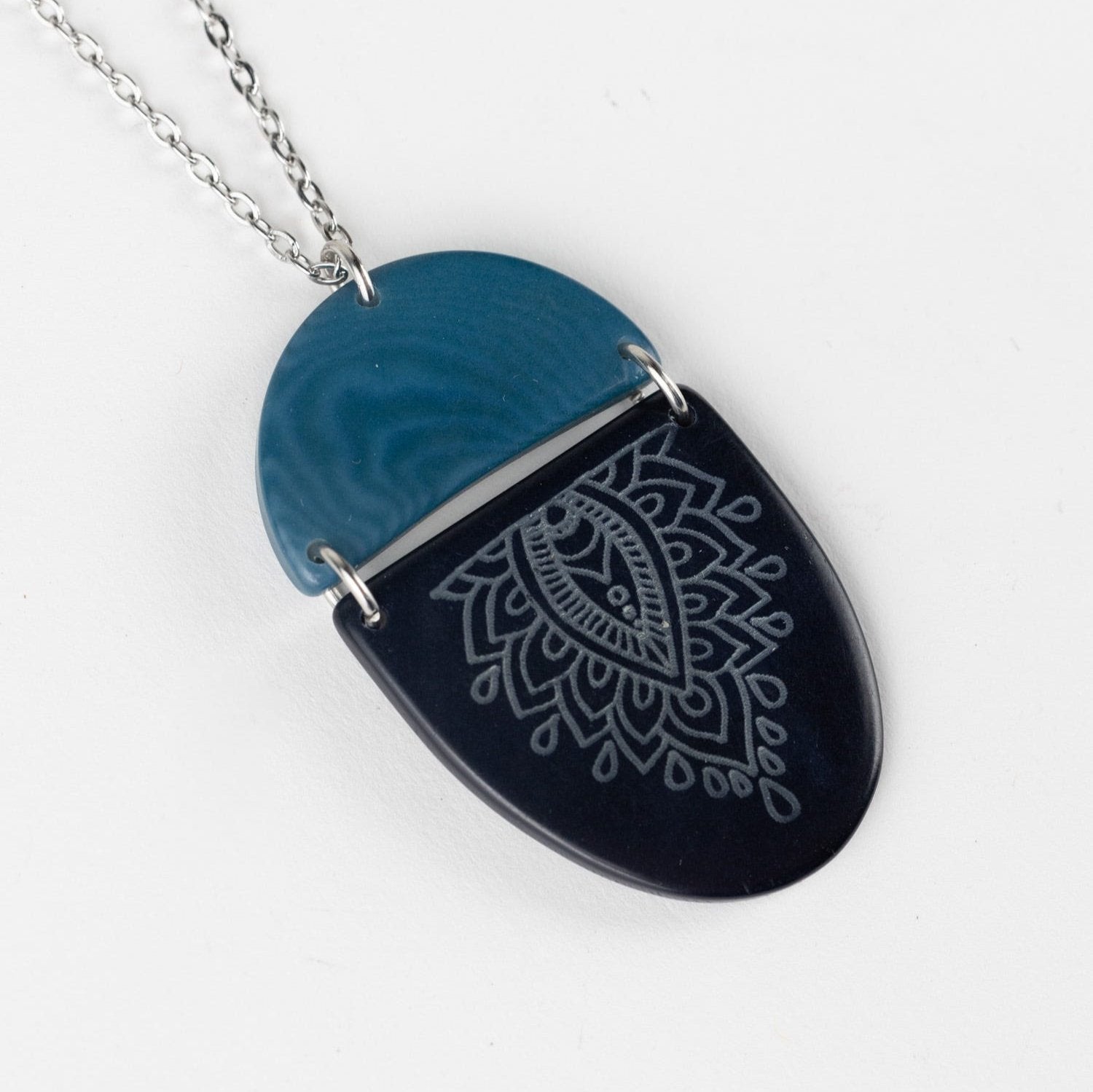 Etched Paisley Tagua Necklace - Ten Thousand Villages